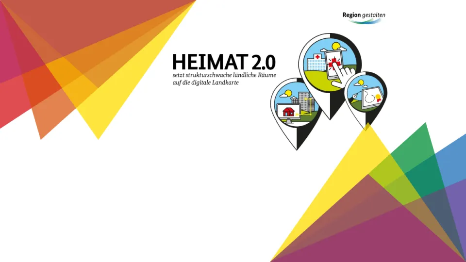 Logo des Programms Heimat 2.0 mit ein paar sich überlagernden Dreiecken aus dem OpenCulturas-Logo geschmückt